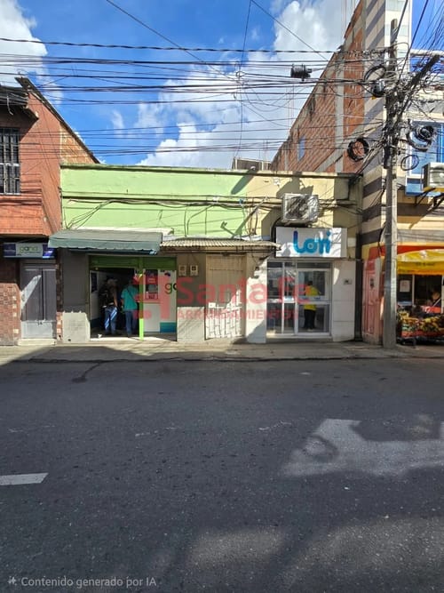 Casa de 8 alcobas en venta en Suarez, Bello, 288 m² · foto 2 de 10