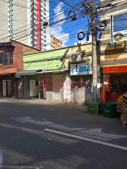 Casa de 8 alcobas en venta en Suarez, Bello, 288 m² · foto 3 de 10