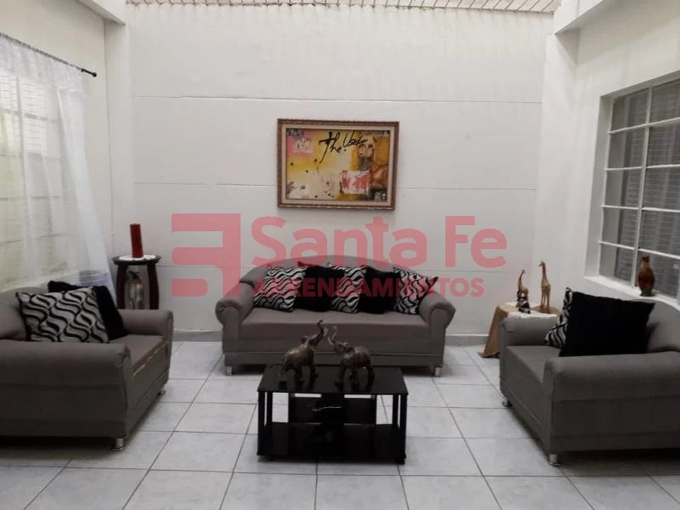 Casa en venta en Los Naranjos, Itagüí · foto 2 de 10