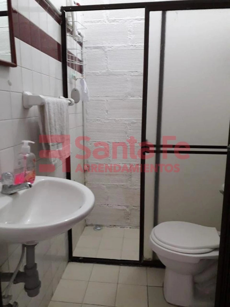 Casa en venta en Los Naranjos, Itagüí · foto 9 de 10