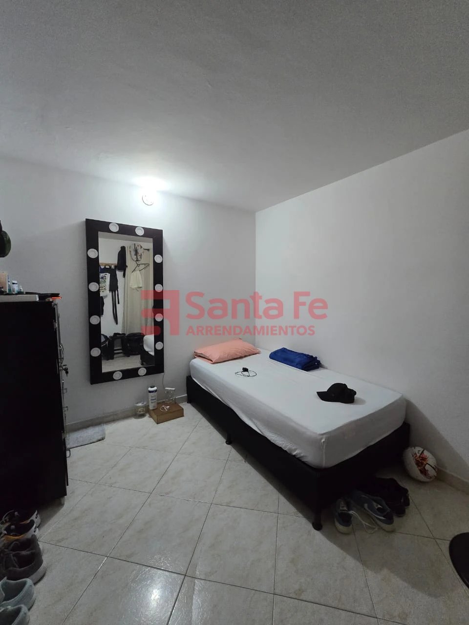 Apartamento en venta en Campo Valdes No.1, Medellín · foto 8 de 9