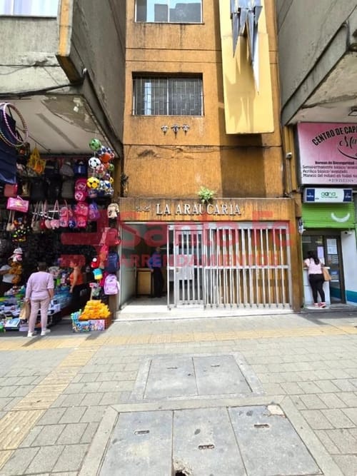 Oficina en venta en La Candelaria, Medellín, 20 m² · foto 5 de 10