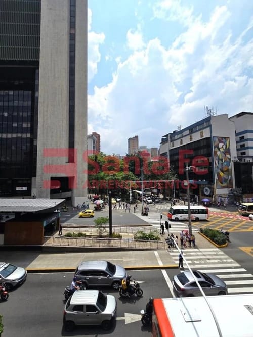 Oficina en venta en La Candelaria, Medellín, 20 m² · foto 6 de 10
