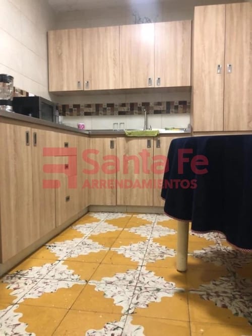 Casa de 11 alcobas en venta en Los Naranjos, Itagüí, 290 m² · foto 5 de 10