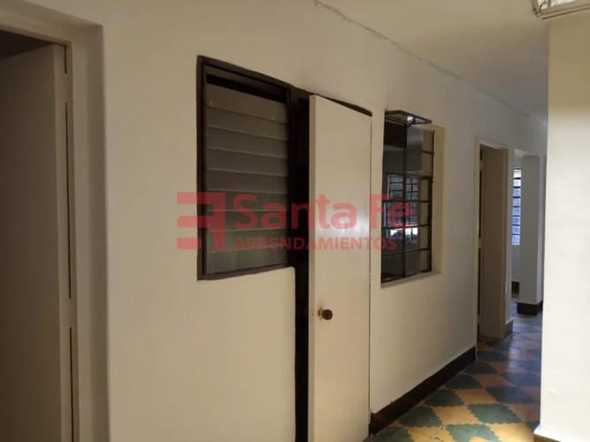 Casa de 5 alcobas en venta en Campo Valdes No.1, Medellín, 130 m² · foto 6 de 10
