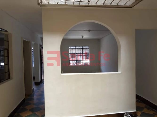 Casa de 5 alcobas en venta en Campo Valdes No.1, Medellín, 130 m² · foto 7 de 10