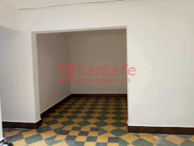 Casa de 5 alcobas en venta en Campo Valdes No.1, Medellín, 130 m² · foto 8 de 10