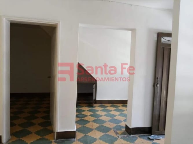 Casa de 5 alcobas en venta en Campo Valdes No.1, Medellín, 130 m² · foto 10 de 10