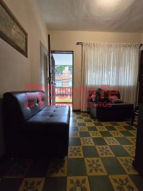 Casa de 4 alcobas en venta en Florida Nueva, Medellín, 253 m² · foto 10 de 10