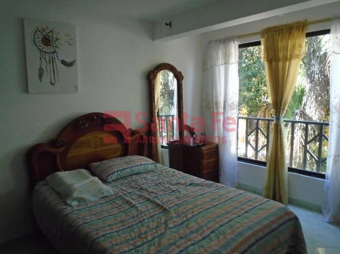 Casa de 7 alcobas en venta en Centro, Bello, 165 m² · foto 9 de 10
