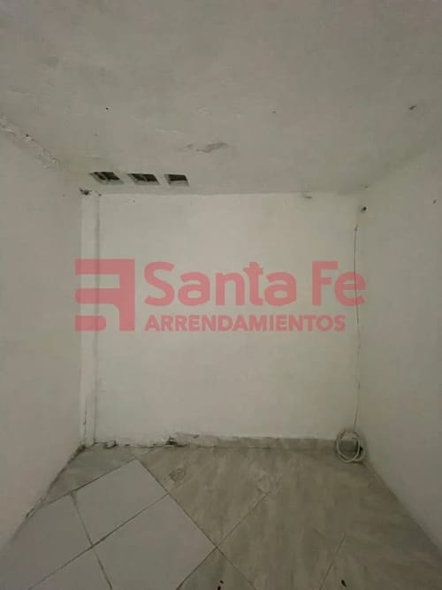 Casa de 2 alcobas en venta en Suarez, Bello, 156 m² · foto 9 de 10