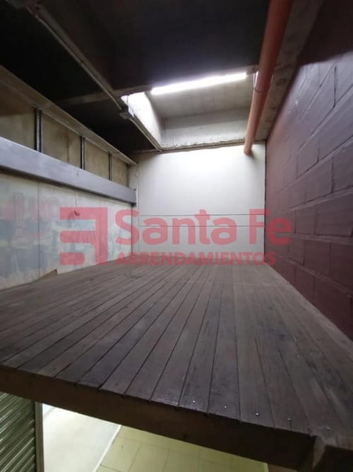 Local en venta en La Candelaria, Medellín, 10 m² · foto 3 de 5