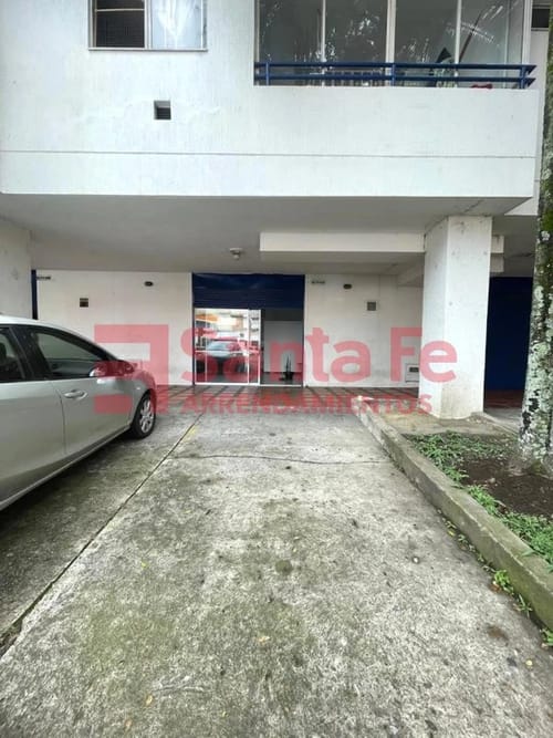 Local en venta en Conquistadores, Medellín, 44 m² · foto 3 de 10