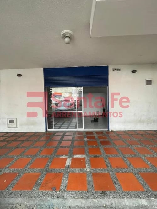 Local en venta en Conquistadores, Medellín, 44 m² · foto 4 de 10