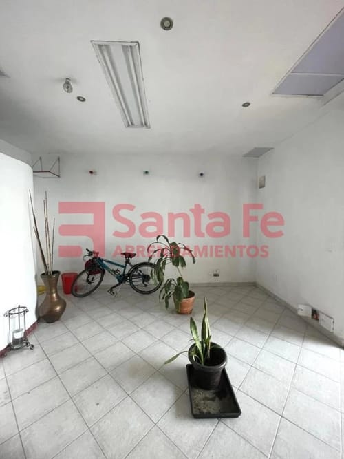 Local en venta en Conquistadores, Medellín, 44 m² · foto 10 de 10