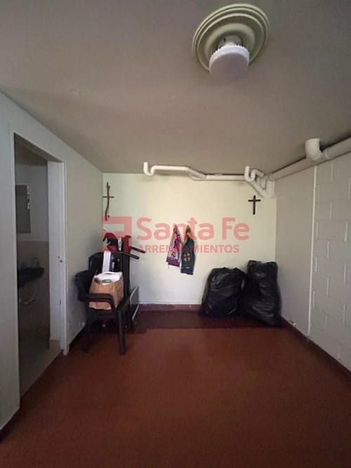 Casa de 3 alcobas en venta en Centro, Bello, 121 m² · foto 3 de 10
