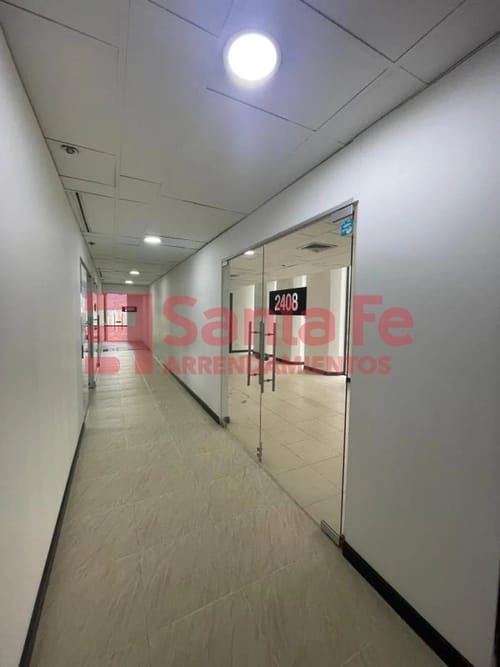 Oficina en venta en La Candelaria, Medellín, 29 m² · foto 2 de 7