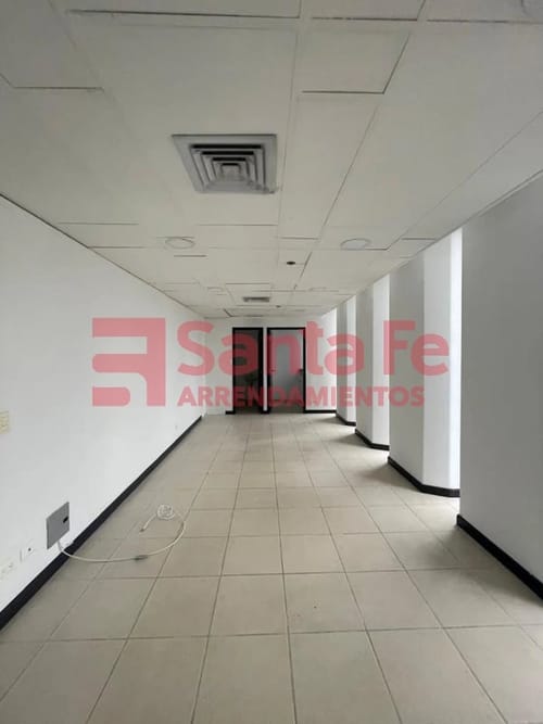 Oficina en venta en La Candelaria, Medellín, 29 m² · foto 4 de 7