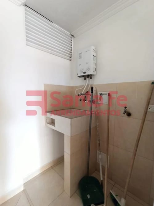 Apartamento de 3 alcobas en venta en Conquistadores, Medellín, 95 m² · foto 8 de 10