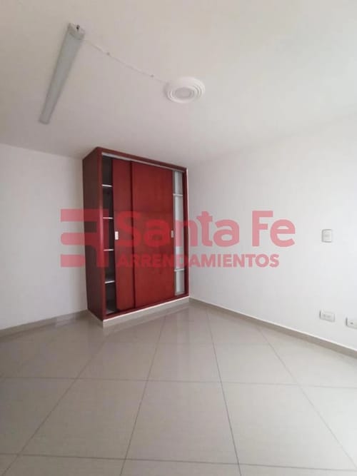 Apartamento de 3 alcobas en venta en Conquistadores, Medellín, 95 m² · foto 9 de 10