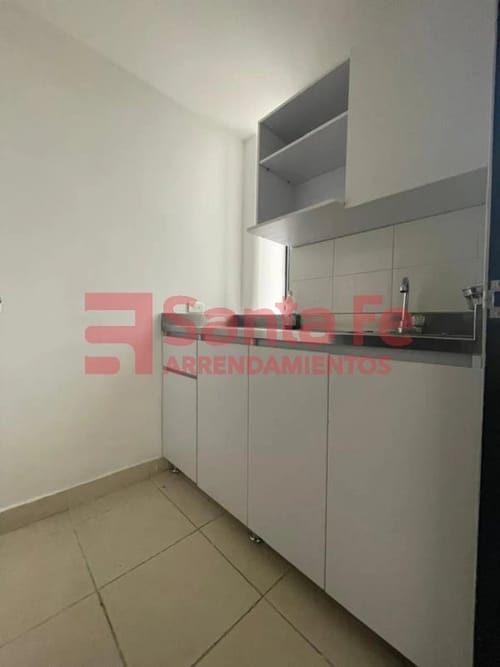 Oficina en venta en La Candelaria, Medellín, 29 m² · foto 6 de 7