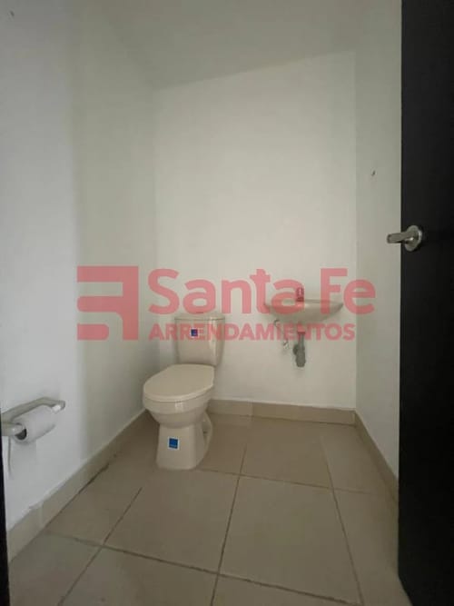 Oficina en venta en La Candelaria, Medellín, 29 m² · foto 7 de 7