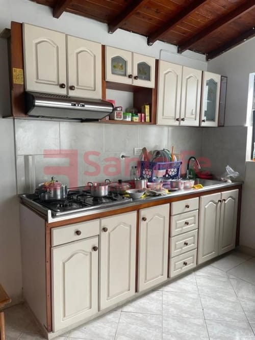 Apartamento de 4 alcobas en venta en Cristo Rey, Medellín, 105 m² · foto 4 de 10