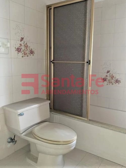 Casa de 4 alcobas en venta en Conquistadores, Medellín, 152 m² · foto 7 de 10