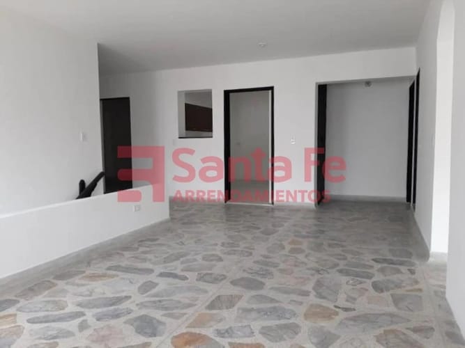 Casa de 4 alcobas en venta en Conquistadores, Medellín, 152 m² · foto 8 de 10