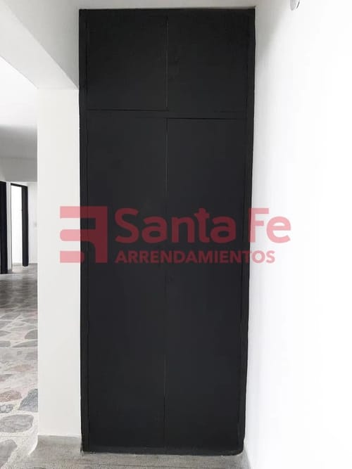 Casa de 4 alcobas en venta en Conquistadores, Medellín, 152 m² · foto 9 de 10