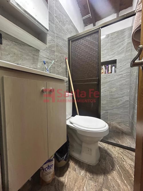 Casa de 4 alcobas en venta en Suarez, Bello, 97 m² · foto 10 de 10