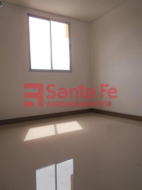 Apartamento de 3 alcobas en venta en Simon Bolivar Sb (Centro), Copacabana, 70 m² · foto 5 de 10