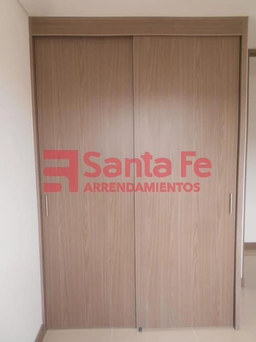 Apartamento de 3 alcobas en venta en Simon Bolivar Sb (Centro), Copacabana, 70 m² · foto 6 de 10
