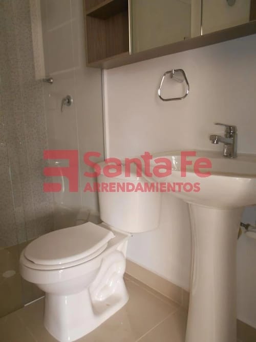 Apartamento de 3 alcobas en venta en Simon Bolivar Sb (Centro), Copacabana, 70 m² · foto 7 de 10