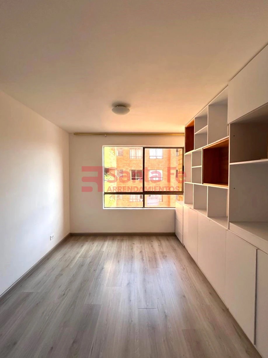 Apartamento en venta en La America, Medellín · foto 2 de 10