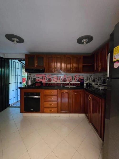 Casa de 4 alcobas en venta en Loreto, Medellín, 152 m² · foto 7 de 10