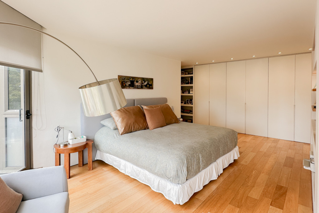 Apartamento en venta en Los Rosales, Bogotá · foto 10 de 21