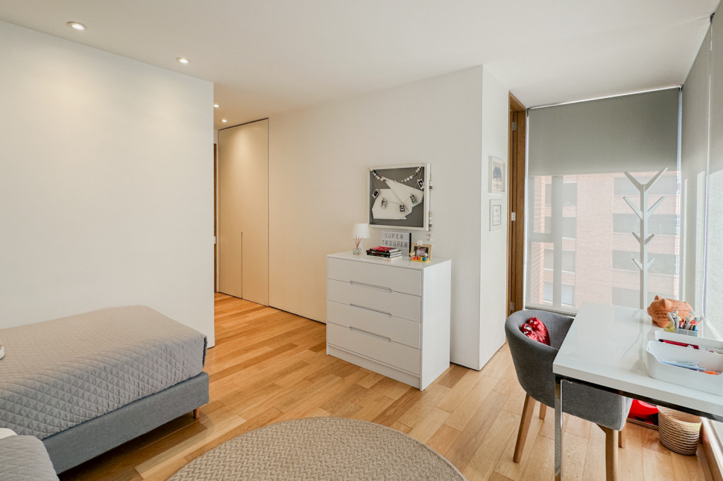 Apartamento en venta en Los Rosales, Bogotá · foto 13 de 21