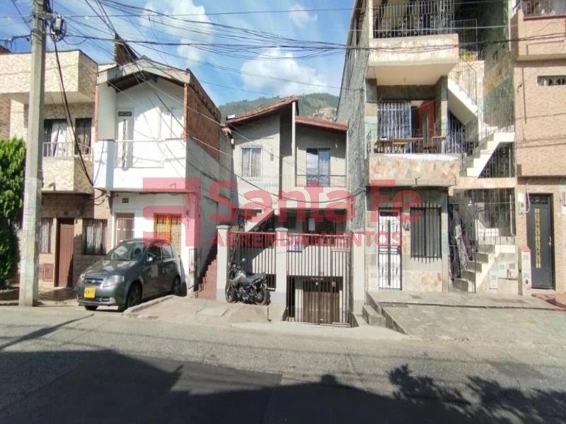 Casa en Venta en Aranjuez, Medellín