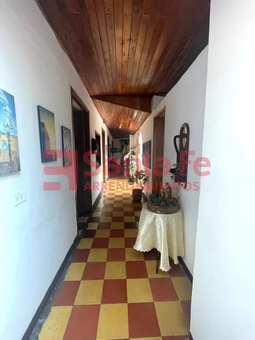 Apartamento de 5 alcobas en venta en Boston, Medellín, 149 m² · foto 6 de 10