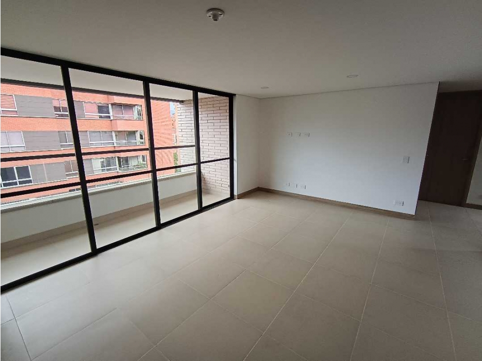 Apartamento en arriendo en Laureles, Medellín · foto 9 de 19
