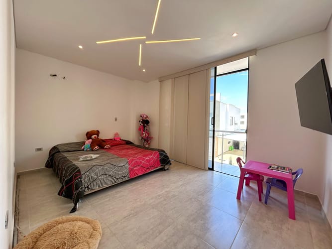 Casa de 4 alcobas en venta en Las Mercedes, Jamundí, 300 m² · foto 19 de 24
