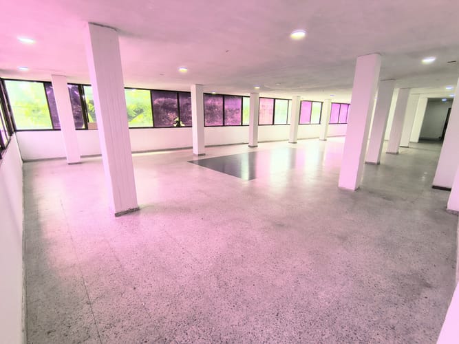 Local en arriendo en Calima, Cali, 368 m² · foto 6 de 18