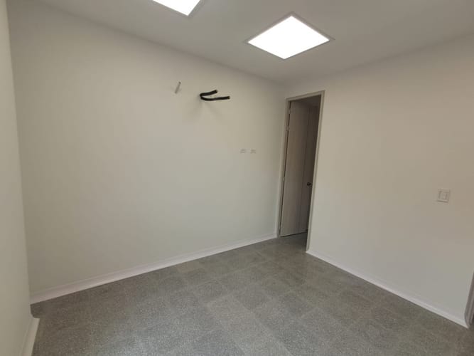 Consultorio en arriendo en Laureles, Medellín, 28 m² · foto 8 de 12