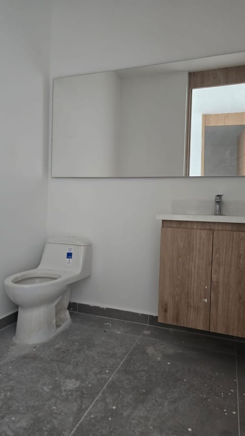 Oficina en arriendo en Ciudad Del Río, Medellín, 144 m² · foto 4 de 10
