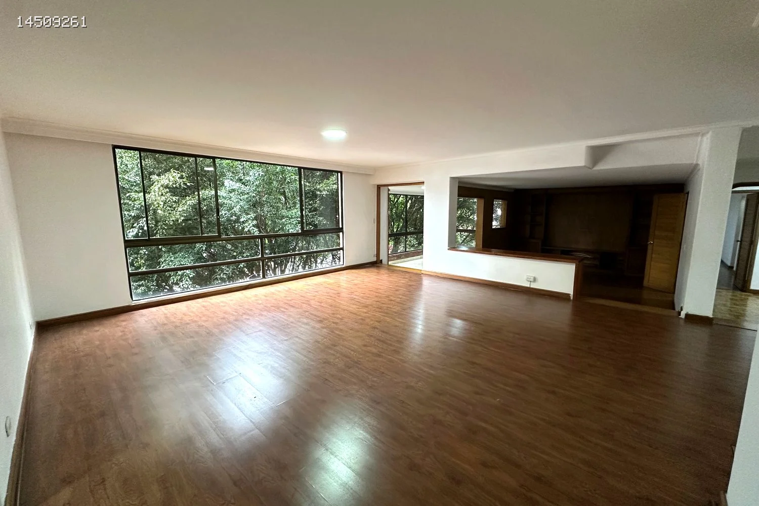 Apartamento de 3 habitaciones en arriendo en Castropol, Medellín — imagen 1 de 30