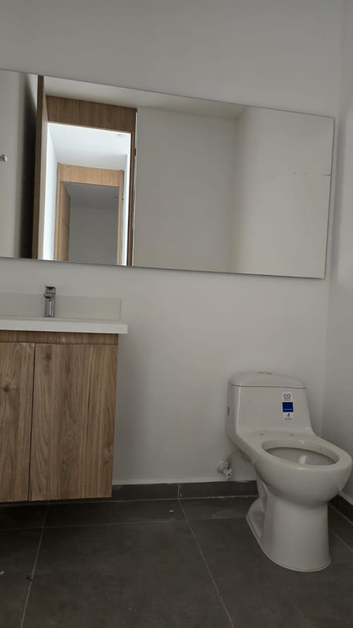 Oficina en arriendo en Ciudad Del Río, Medellín, 102 m² · foto 7 de 10