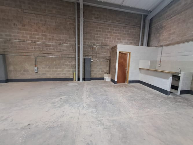 Bodega en arriendo en Calle Larga, Sabaneta, 200 m² · foto 6 de 11
