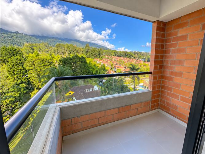 Apartamento de 2 alcobas en venta en La Chinca, La Estrella, 60 m² · foto 5 de 16