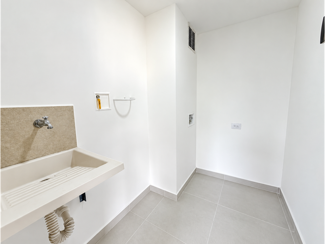 Apartamento de 2 alcobas en venta en La Chinca, La Estrella, 60 m² · foto 11 de 16